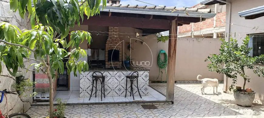 Foto 1 de Casa com 3 Quartos à venda, 156m² em Parque Brasilia 2 Etapa, Anápolis