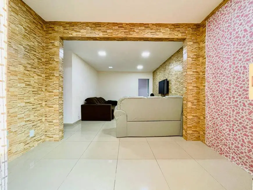 Foto 3 de Casa com 3 Quartos à venda, 120m² em Ramos, Rio de Janeiro