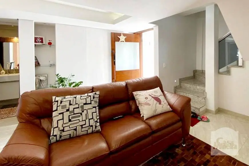 Foto 1 de Casa com 3 Quartos à venda, 345m² em São Geraldo, Belo Horizonte