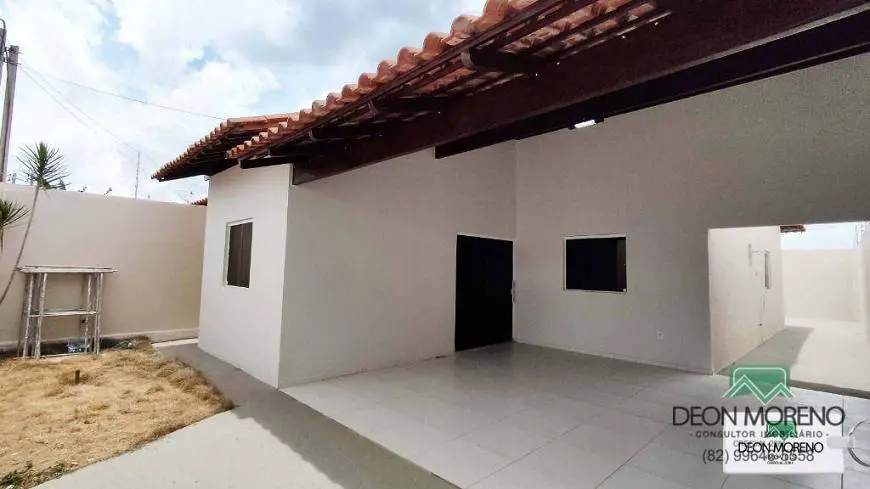Foto 1 de Casa com 3 Quartos à venda, 110m² em Senador Nilo Coelho, Arapiraca