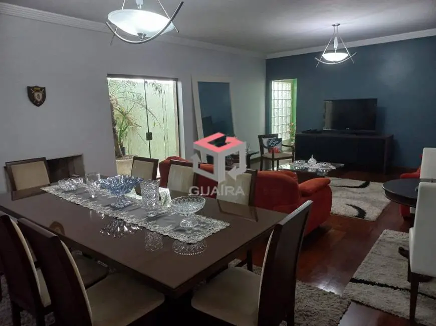 Foto 3 de Casa com 3 Quartos para alugar, 338m² em Vila Bastos, Santo André