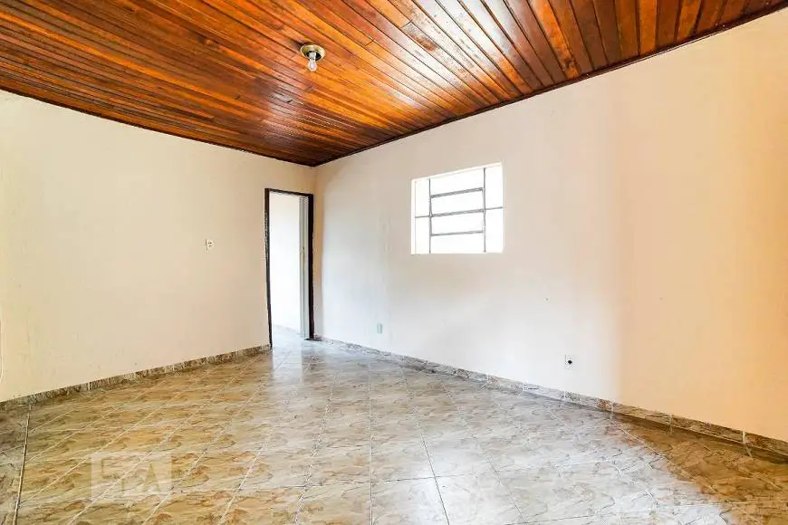 Foto 1 de Casa com 3 Quartos para alugar, 75m² em Vila Gustavo, São Paulo