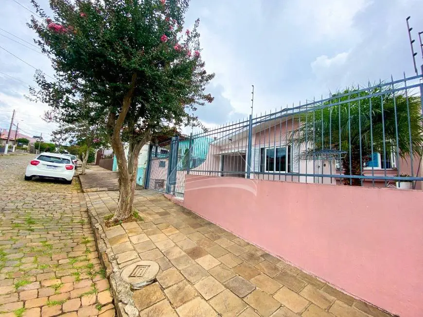 Foto 3 de Casa com 3 Quartos à venda, 100m² em Vila Rodrigues, Passo Fundo