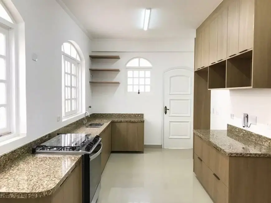 Foto 5 de Casa com 4 Quartos para venda ou aluguel, 370m² em Alto Da Boa Vista, São Paulo