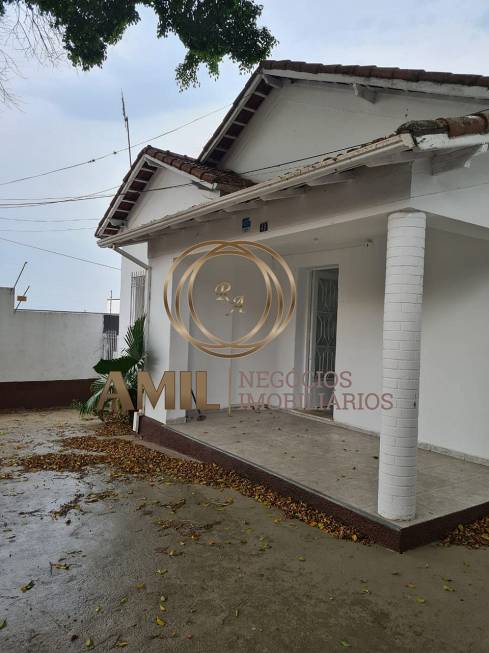 Foto 1 de Casa com 4 Quartos para alugar, 140m² em Jardim Bela Vista, São José dos Campos