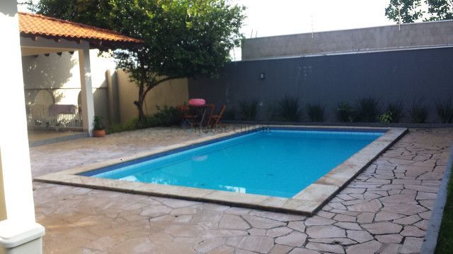 Foto 5 de Casa com 4 Quartos à venda, 520m² em Jardim Shangri La, Cuiabá