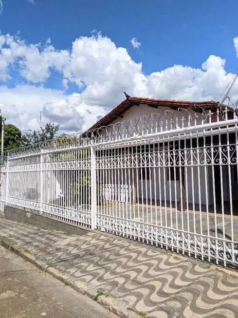 Foto 1 de Casa com 4 Quartos para alugar, 541m² em João Pinheiro, Belo Horizonte