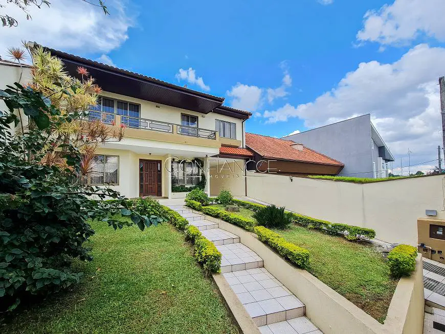 Foto 1 de Casa com 4 Quartos à venda, 253m² em Pilarzinho, Curitiba