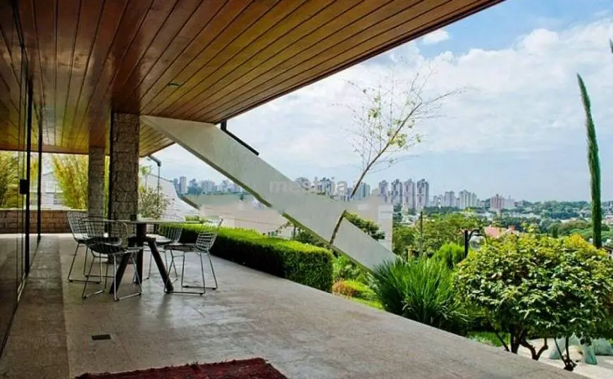 Foto 4 de Casa com 4 Quartos à venda, 1000m² em Santo Inácio, Curitiba