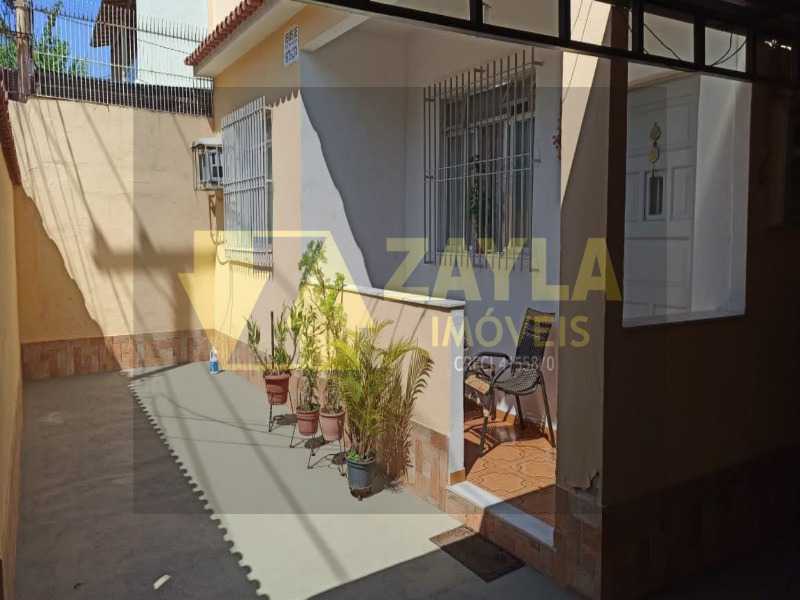 Foto 1 de Casa com 4 Quartos à venda, 57m² em Vista Alegre, Rio de Janeiro