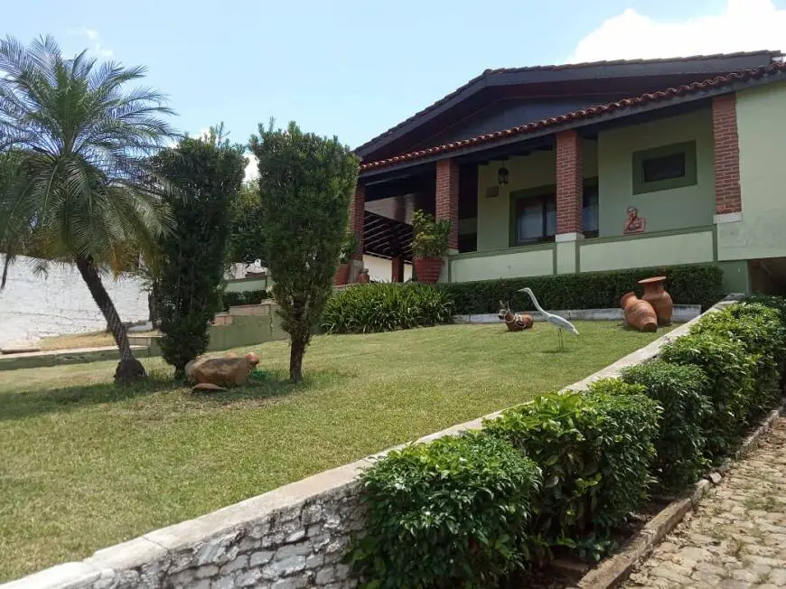 Foto 1 de Casa com 5 Quartos à venda, 520m² em Jardim Shangri La, Cuiabá