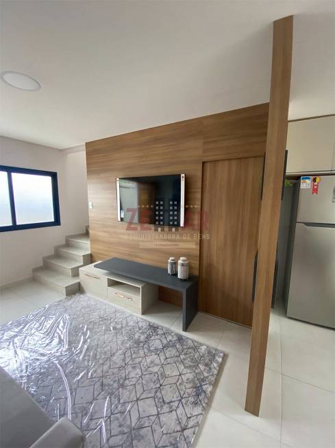 Foto 2 de Casa de Condomínio com 2 Quartos à venda, 71m² em Centro, Mongaguá