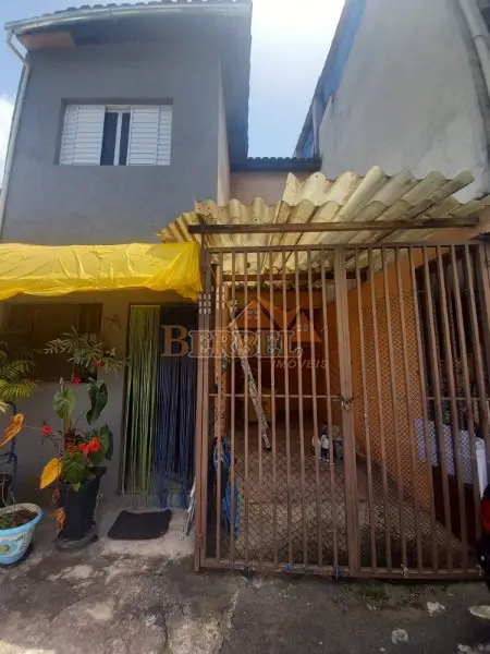 Foto 1 de Casa de Condomínio com 2 Quartos à venda, 70m² em Vila Nhocune, São Paulo