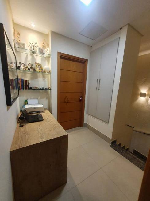 Foto 3 de Casa de Condomínio com 3 Quartos à venda, 140m² em Despraiado, Cuiabá