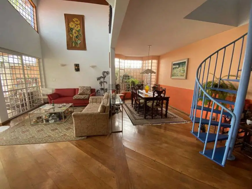 Foto 2 de Casa de Condomínio com 3 Quartos à venda, 253m² em Parque Residencial Aquarius, São José dos Campos