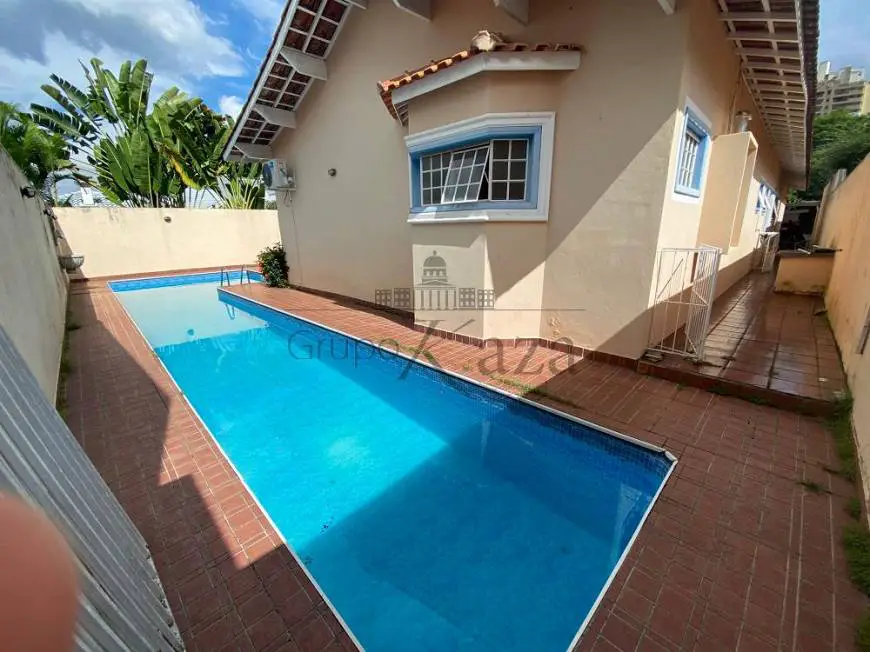 Foto 5 de Casa de Condomínio com 3 Quartos à venda, 253m² em Parque Residencial Aquarius, São José dos Campos