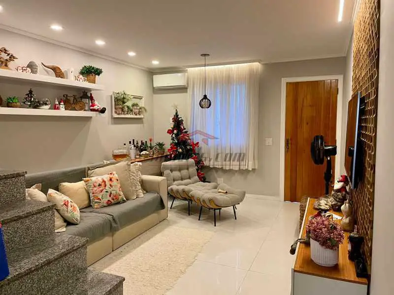 Foto 1 de Casa de Condomínio com 3 Quartos à venda, 120m² em Pechincha, Rio de Janeiro