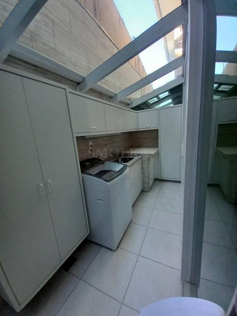 Foto 3 de Casa de Condomínio com 3 Quartos à venda, 104m² em Ponta de Baixo, São José