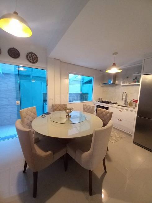 Foto 4 de Casa de Condomínio com 3 Quartos à venda, 104m² em Ponta de Baixo, São José