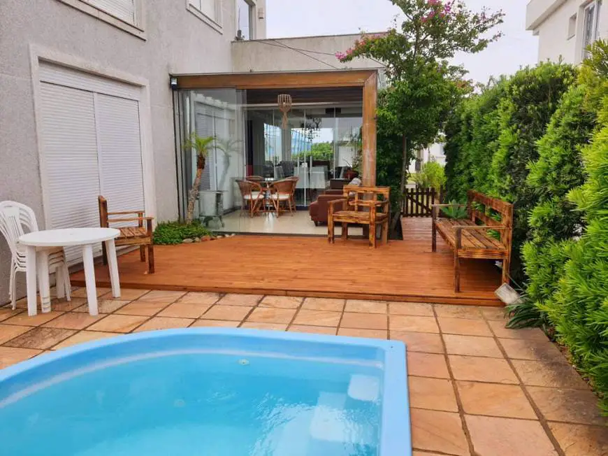 Foto 4 de Casa de Condomínio com 4 Quartos à venda, 250m² em Capao da Canoa, Capão da Canoa