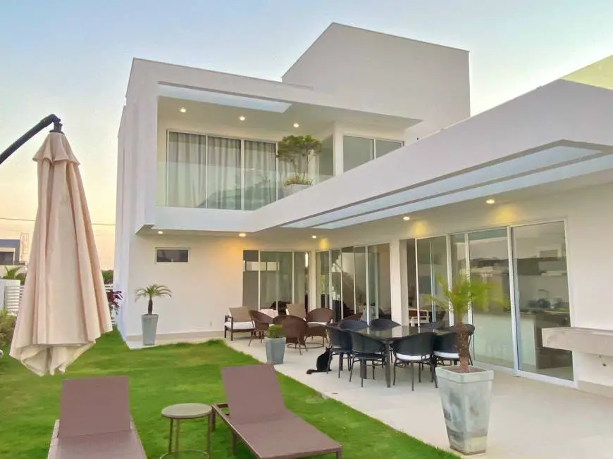 Foto 1 de Casa de Condomínio com 4 Quartos à venda, 260m² em Intermares, Cabedelo