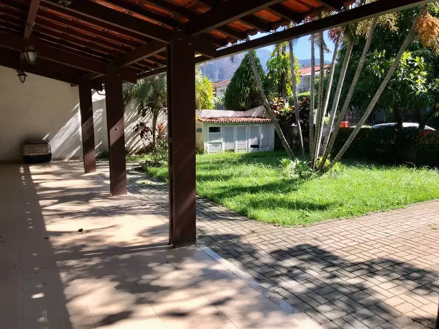 Foto 1 de Casa de Condomínio com 4 Quartos à venda, 314m² em Taquara, Rio de Janeiro