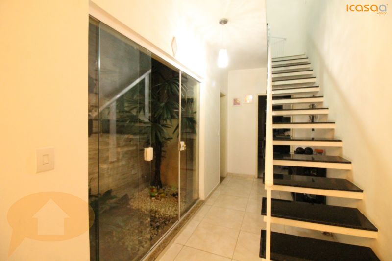 Foto 3 de Casa de Condomínio com 4 Quartos à venda, 137m² em Vila Moinho Velho, São Paulo