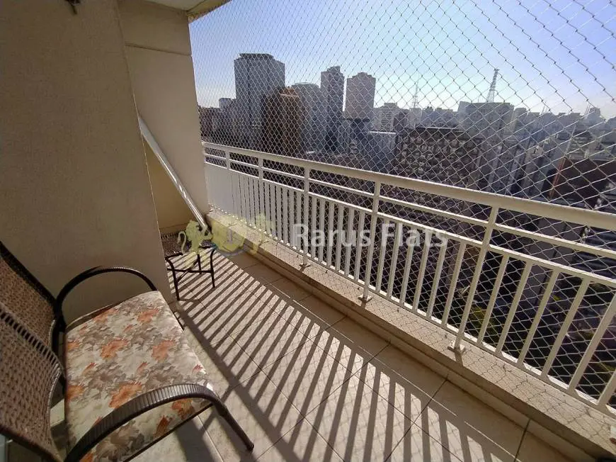Foto 3 de Flat com 2 Quartos para alugar, 60m² em Liberdade, São Paulo
