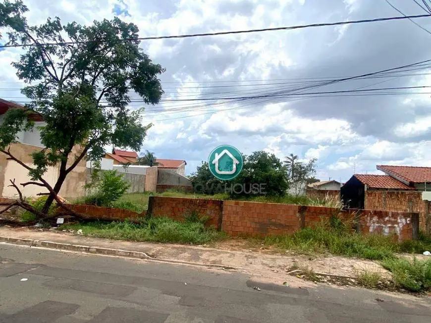 Foto 3 de Lote/Terreno à venda, 360m² em Caranda Bosque, Campo Grande