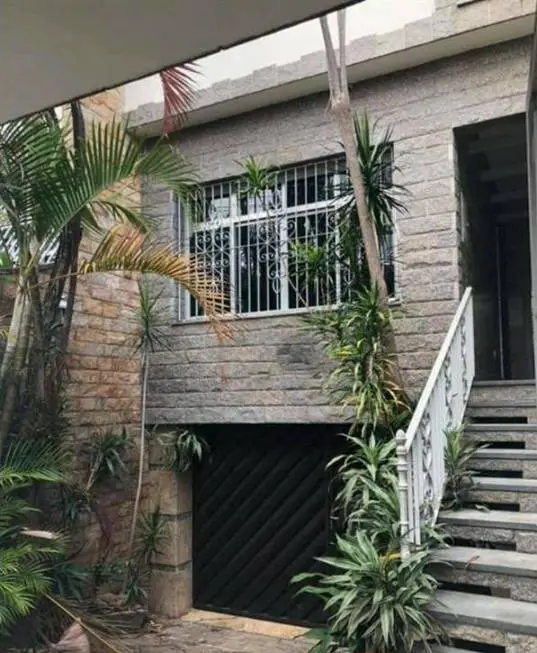 Foto 2 de Sobrado com 3 Quartos à venda, 188m² em Jardim Piqueroby, São Paulo