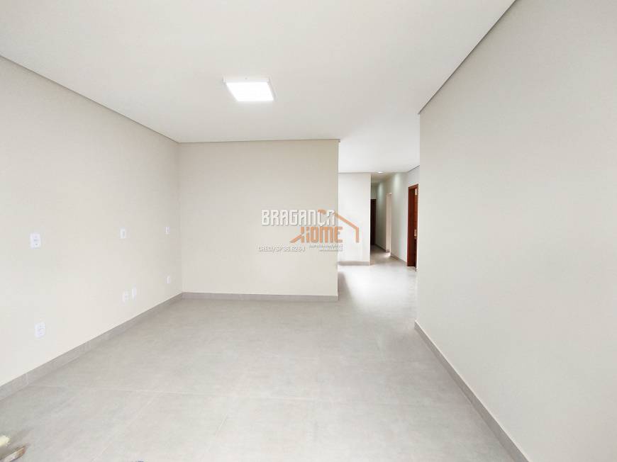 Foto 2 de Sobrado com 3 Quartos à venda, 150m² em Villa Verde, Bragança Paulista