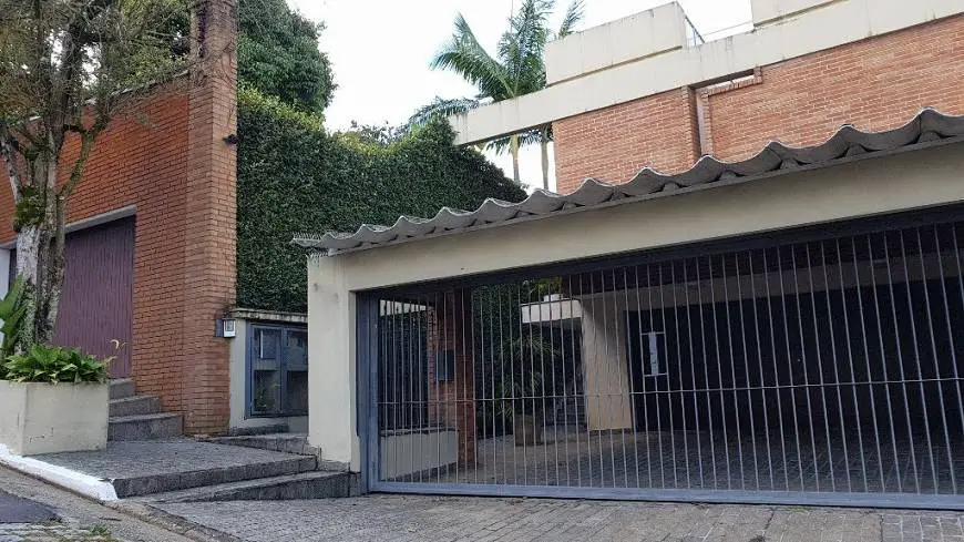 Foto 1 de Sobrado com 4 Quartos à venda, 600m² em Brooklin, São Paulo