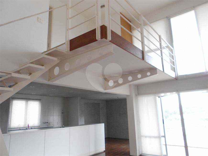 Foto 1 de Apartamento com 1 Quarto para alugar, 114m² em Alto de Pinheiros, São Paulo