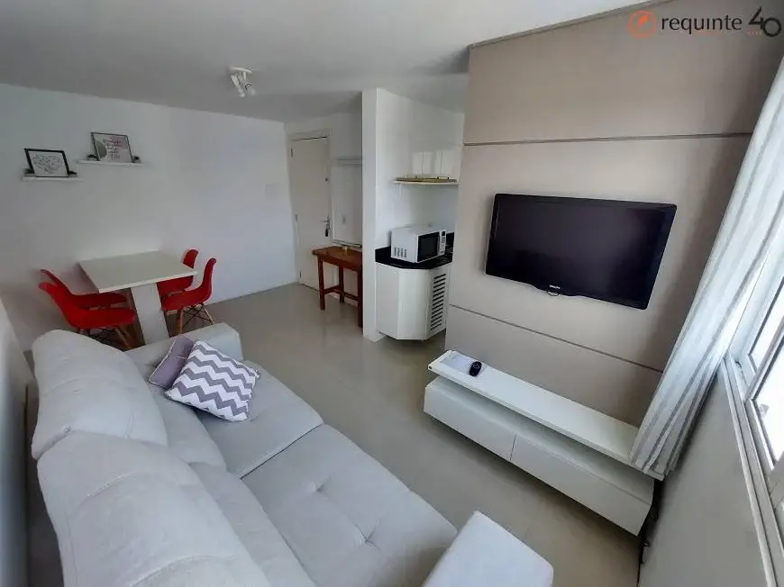 Foto 1 de Apartamento com 1 Quarto para alugar, 38m² em Areal, Pelotas