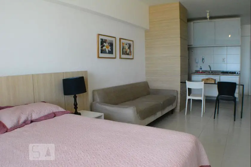 Foto 1 de Apartamento com 1 Quarto para alugar, 30m² em Armação, Salvador