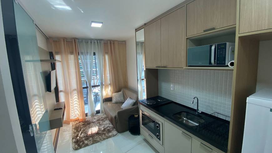 Foto 1 de Apartamento com 1 Quarto para alugar, 36m² em Barra, Salvador