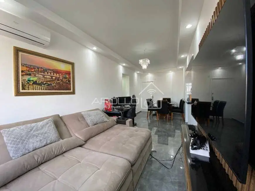 Foto 2 de Apartamento com 1 Quarto à venda, 69m² em Embaré, Santos