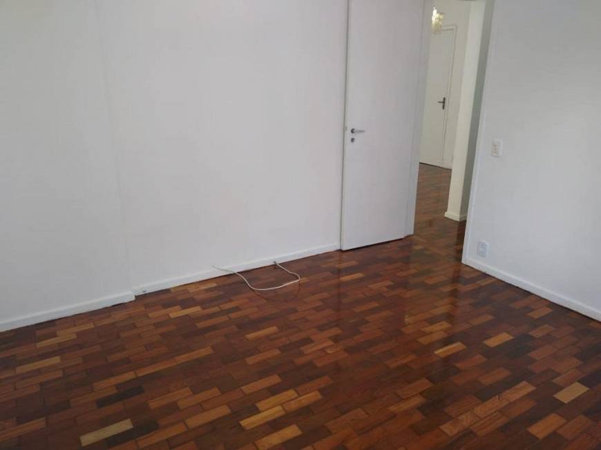 Foto 3 de Apartamento com 1 Quarto à venda, 58m² em Icaraí, Niterói
