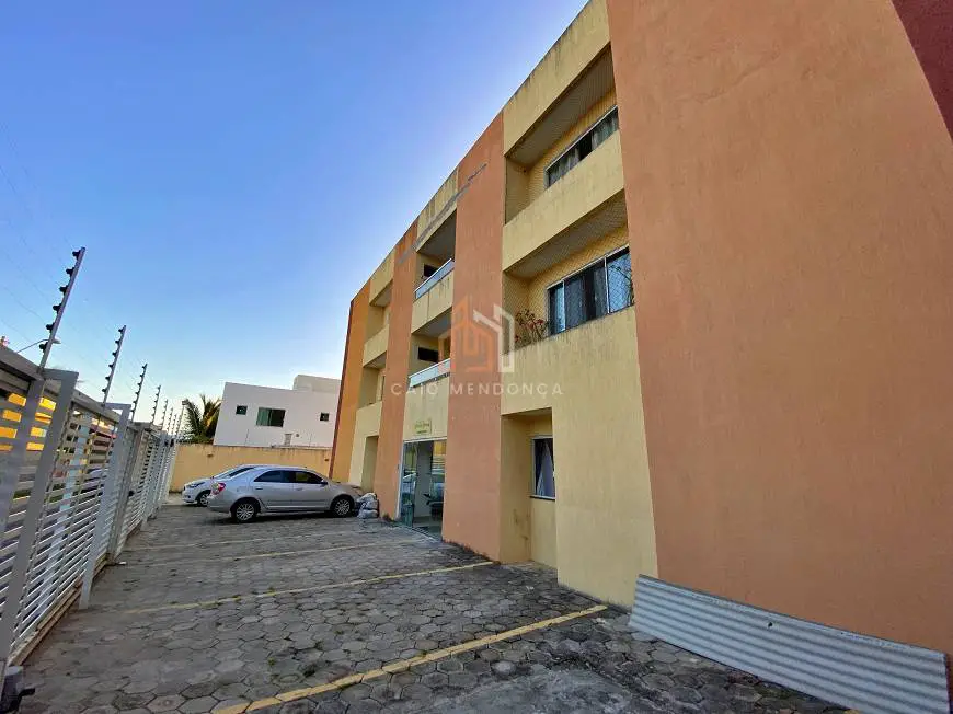 Foto 1 de Apartamento com 1 Quarto à venda, 57m² em Ipitanga, Lauro de Freitas