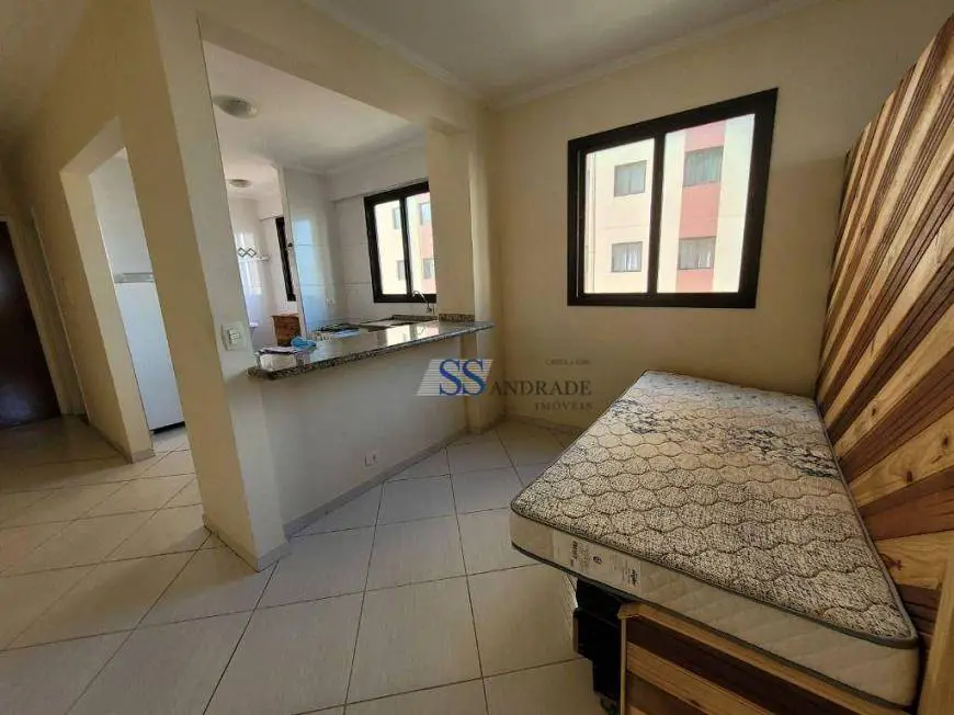Foto 1 de Apartamento com 1 Quarto para alugar, 34m² em Massaguaçu, Caraguatatuba