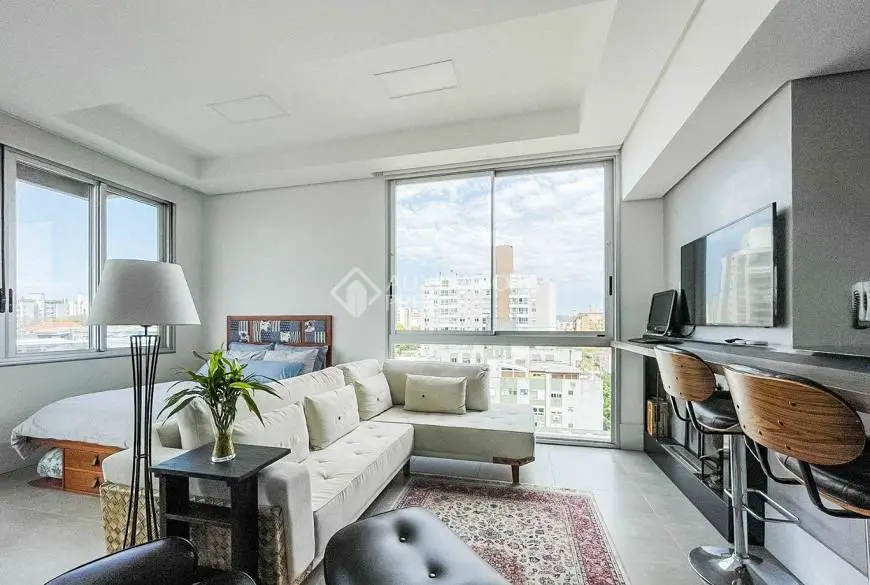 Foto 1 de Apartamento com 1 Quarto à venda, 61m² em Petrópolis, Porto Alegre
