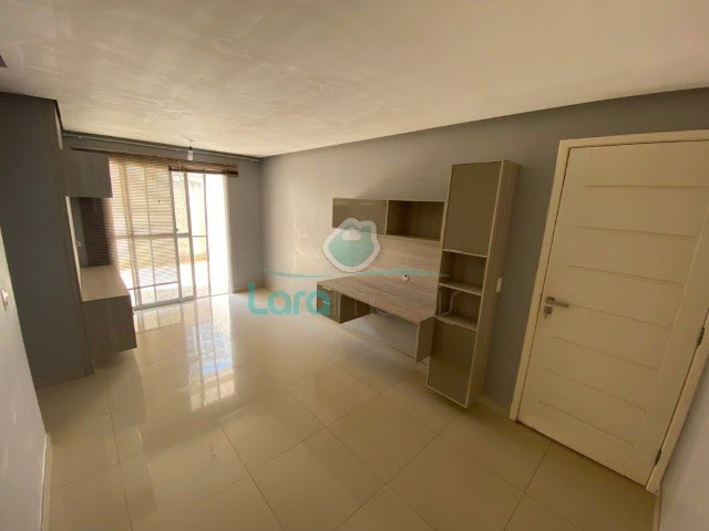 Foto 1 de Apartamento com 2 Quartos para venda ou aluguel, 60m² em Alto Da Gloria, Macaé