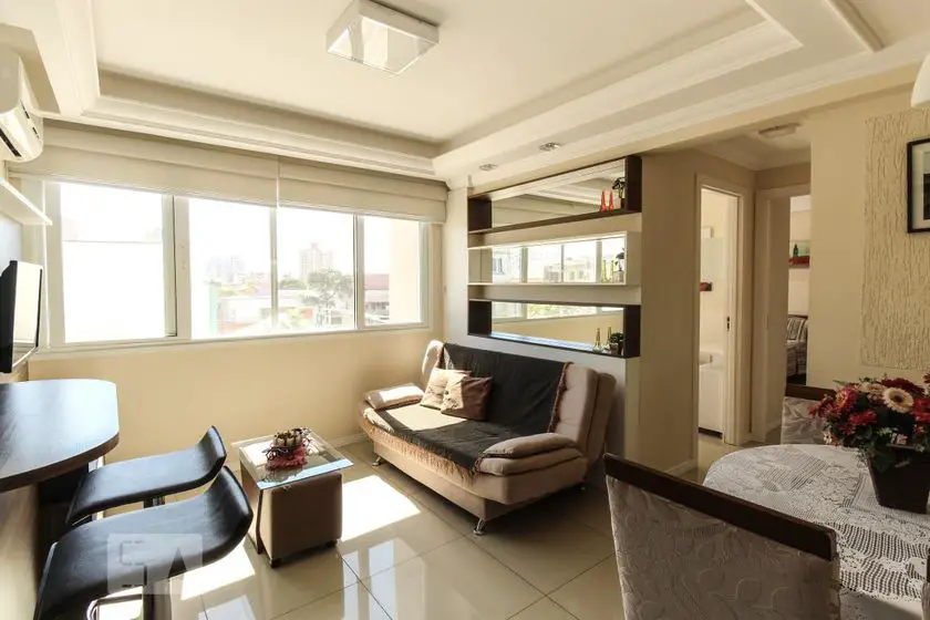 Foto 4 de Apartamento com 2 Quartos para alugar, 62m² em Azenha, Porto Alegre
