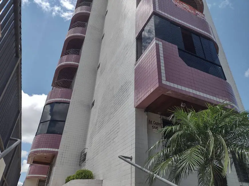 Foto 1 de Apartamento com 2 Quartos à venda, 60m² em Bacacheri, Curitiba