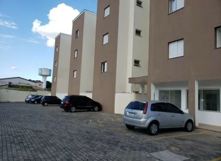 Foto 1 de Apartamento com 2 Quartos à venda, 60m² em Bairro da Cruz, Lorena
