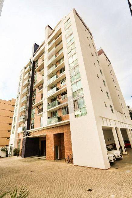 Foto 1 de Apartamento com 2 Quartos para alugar, 111m² em Batel, Curitiba