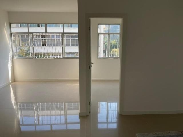 Foto 1 de Apartamento com 2 Quartos à venda, 70m² em Boa Viagem, Niterói