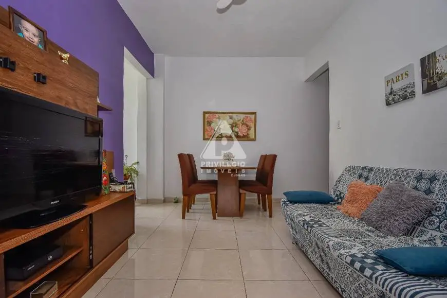 Foto 3 de Apartamento com 2 Quartos para alugar, 78m² em Botafogo, Rio de Janeiro