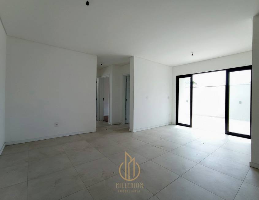 Foto 4 de Apartamento com 2 Quartos à venda, 156m² em Bucarein, Joinville