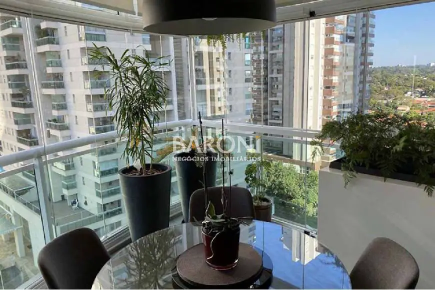 Foto 1 de Apartamento com 2 Quartos à venda, 84m² em Campo Belo, São Paulo